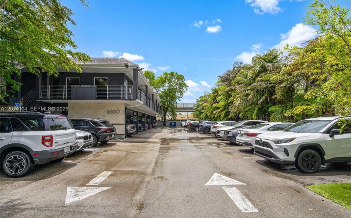 Pictures of Office, Retail property located at 6330 Manor Lane # 102, South Miami, FL 33143 for lease - image #1
