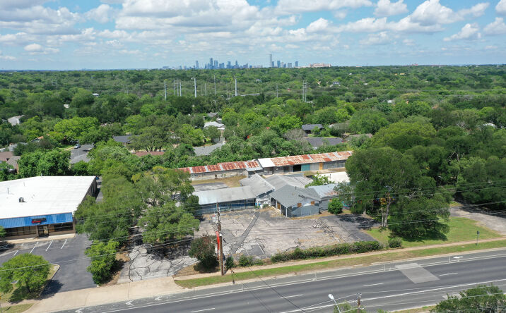 Pictures of Office, Industrial, Special Purpose property located at 1500 West Stassney Lane, Austin, TX 78745 for lease - image #1