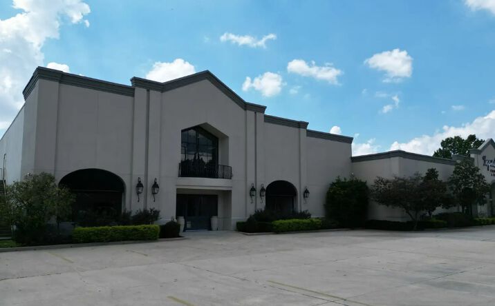 Pictures of Retail, Office, Special Purpose property located at 12550 Perkins Road, Baton Rouge, LA 70810 for lease - image #1