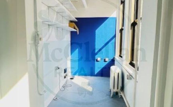 Pictures of Retail, Office, Restaurant property located at WEST 38th Street, New York City, NY 10036 for lease - image #1
