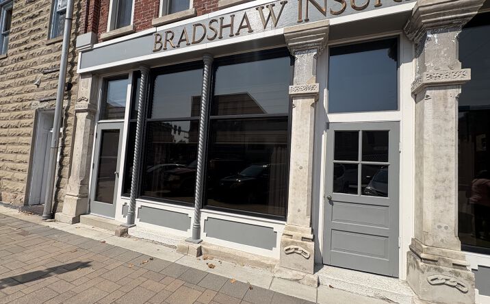 Pictures of Office property located at 109 East Main Street, Delphi, IN 46923 for lease - image #1