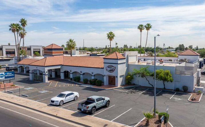 Pictures of Restaurant property located at 55 North Litchfield Road, Goodyear, AZ 85338-1283 for lease - image #1