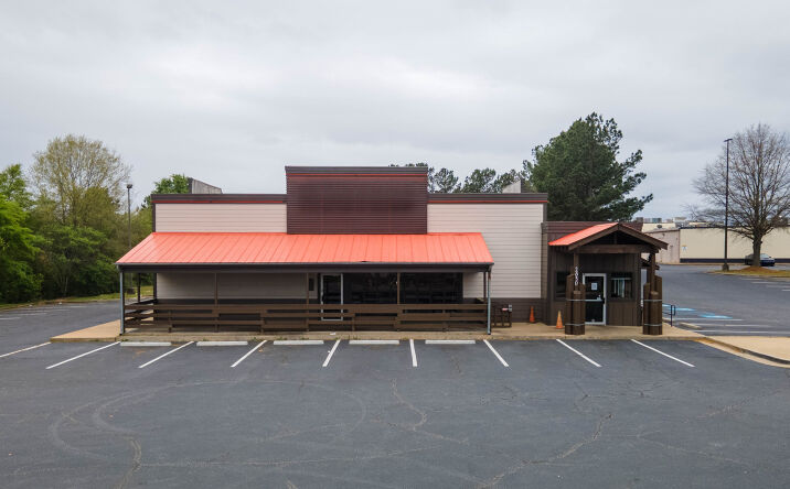 Pictures of Restaurant property located at 2650 Adams Farm Rd, Columbus, GA 31909 for lease - image #1