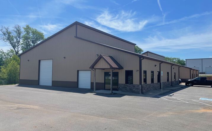 Pictures of Industrial property located at 1080 International Boulevard, Clarksville, TN 37040 for lease - image #1