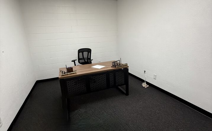 Pictures of Office, Industrial property located at 414 W TAYLOR ST, HOBBS, NM 88240-6054 for lease - image #1