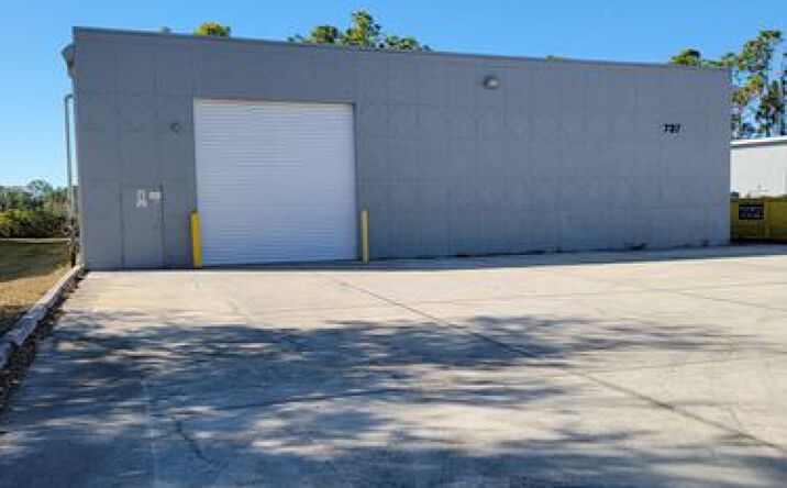 Pictures of Industrial property located at 737 Commerce Dr, Venice, FL 34292 for lease - image #1