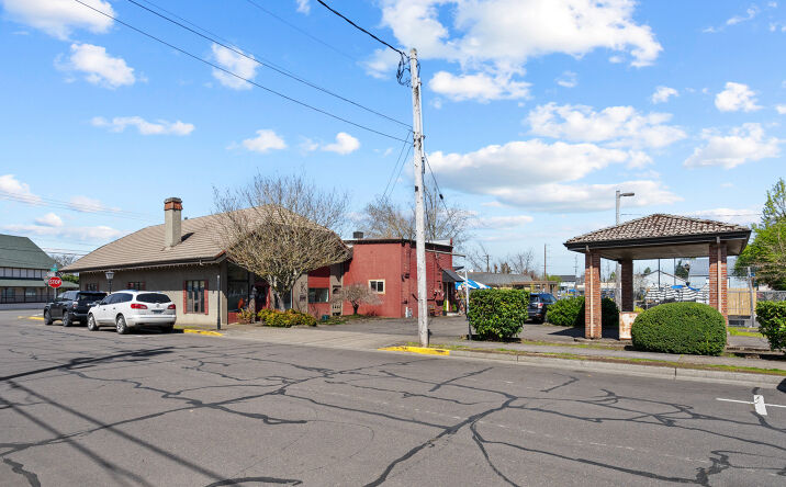 Pictures of Office property located at 215 N Main St, Mount Angel, OR 97362 for lease - image #1