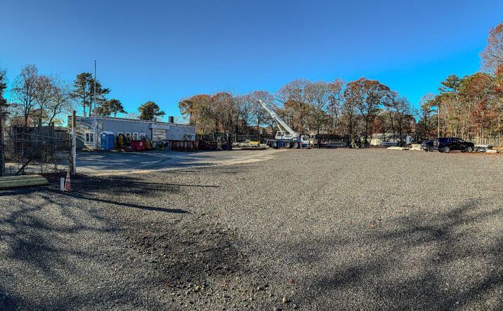 Pictures of Industrial property located at 23 Bog Road, West Yarmouth, MA 02673 for lease - image #1