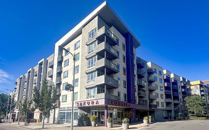 Pictures of Special Purpose property located at 235 San Pedro Street, Los Angeles, CA 90012 for lease - image #1