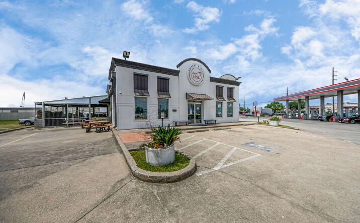Pictures of Restaurant property located at 13111 Farm to Market Road 529, Houston, TX 77041 for lease - image #1