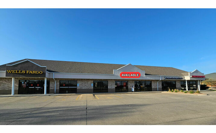 Pictures of Retail property located at 110 E Hickman Rd, Waukee, IA 50263 for lease - image #1