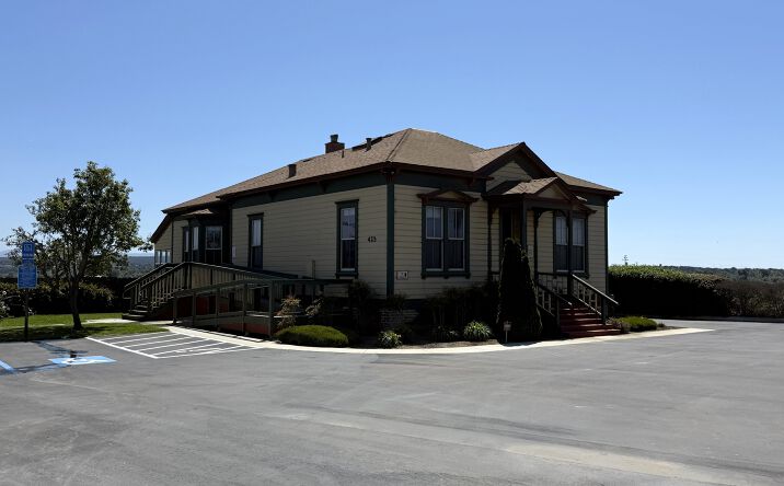 Pictures of Office, Land property located at 425 W BLANCO RD, SALINAS, CA 93908-9229 for lease - image #1