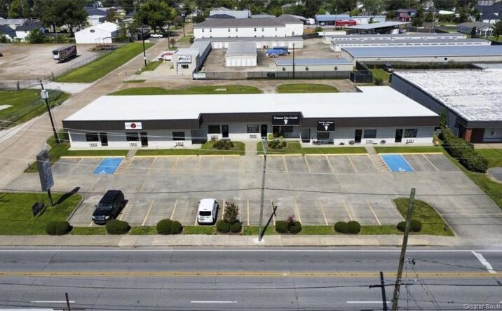 Pictures of Special Purpose property located at 1830 Ryan Street A, Lake Charles, LA 70601 for lease - image #1