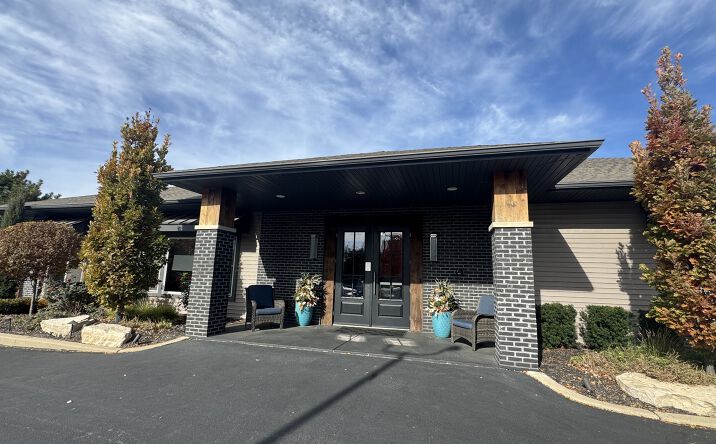Pictures of Retail property located at 4998 Theodore Street 5, Plainfield, IL 60586 for lease - image #1