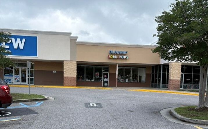 Pictures of Retail, Office, Special Purpose property located at 6360 Cottage Hill Road, Mobile, AL 36609 for lease - image #1