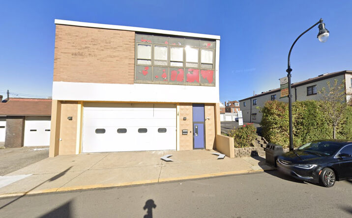Pictures of Office property located at 7419 Washington Ave, Pittsburgh, PA 15218 for lease - image #1