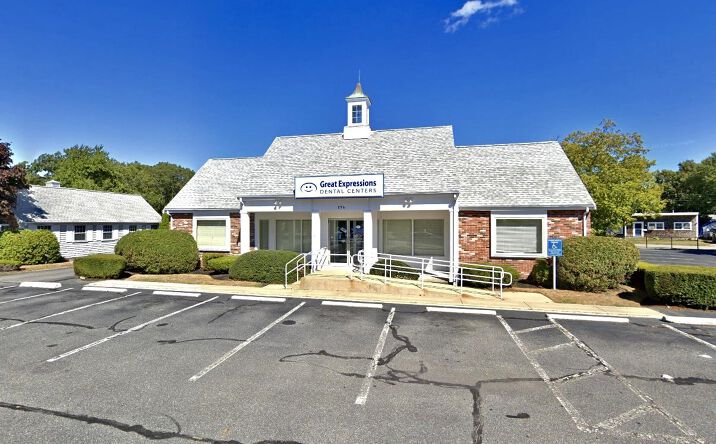Pictures of Office property located at 274 Barnstable Road, Hyannis, MA 02601 for lease - image #1