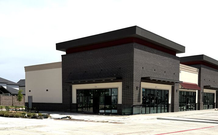 Pictures of Retail, Restaurant property located at 10130 Coit Road, Frisco, TX 75035 for lease - image #1