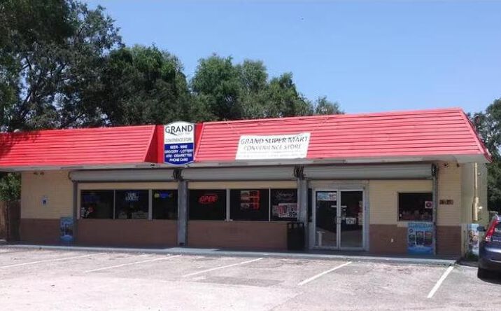 Pictures of Retail property located at 4525 Clarcona Ocoee Rd, Orlando, FL 32810 for lease - image #1