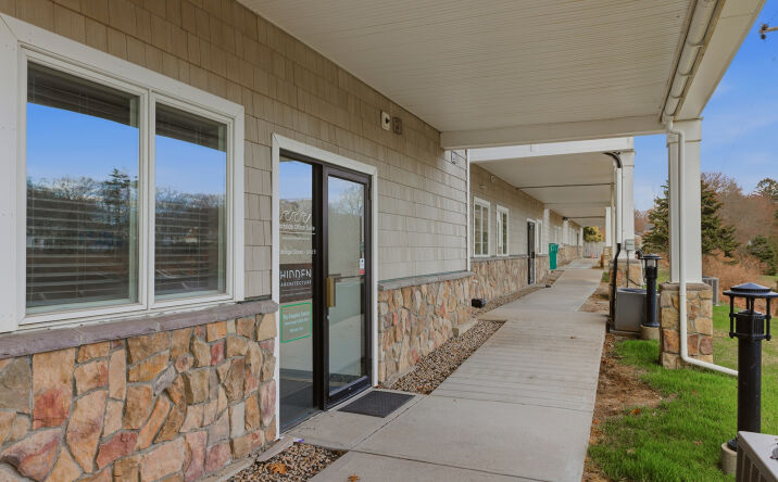 Pictures of Office, Special Purpose property located at 19 Bridge Street, Kittery, ME 03904 for lease - image #1
