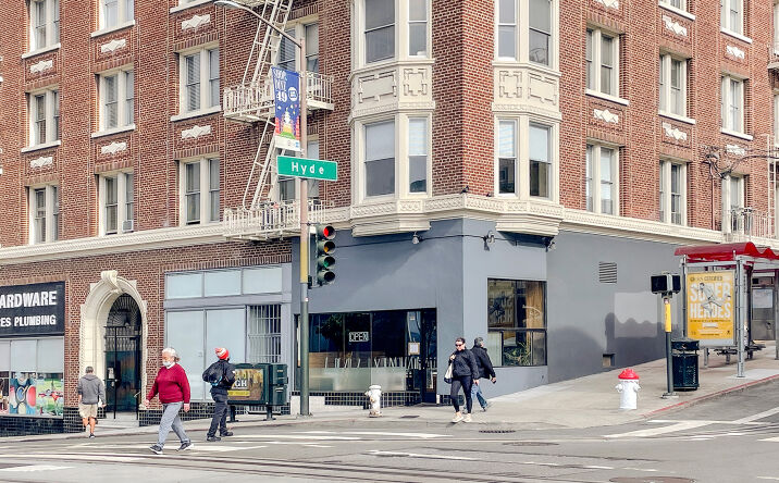 Pictures of Retail, Restaurant property located at 1400 California Street, San Francisco, CA 94109 for lease - image #1
