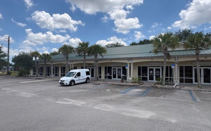 Pictures of Office property located at 9045 Americana Way, Vero Beach, FL 32966 for lease - image #1