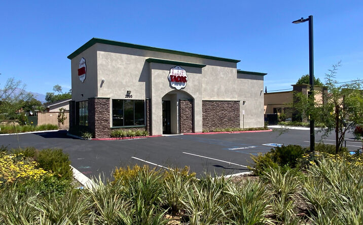Pictures of Retail, Restaurant property located at 2895 N Waterman Ave., San Bernardino, CA 92405-4018 for lease - image #1
