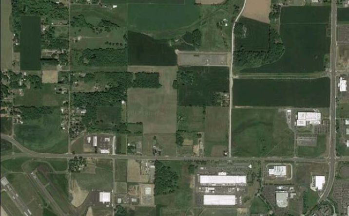 Pictures of Retail property located at Highway 26 & NE Brookwood Pkwy, Hillsboro, OR 97206 for lease - image #1
