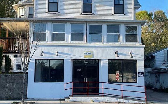 Pictures of Office, Special Purpose, Retail, Restaurant, Industrial property located at 1237 Kingstown Road, South Kingstown, RI 02879 for lease - image #1