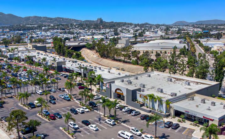 Pictures of Retail property located at 970-1138 W. Valley Parkway, Escondido, CA 92025 for lease - image #1