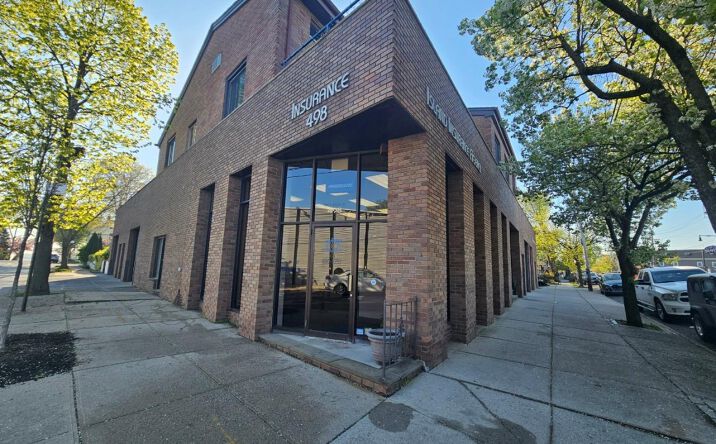 Pictures of Office property located at 496 City Island Avenue, New York, NY 10464 for lease - image #1