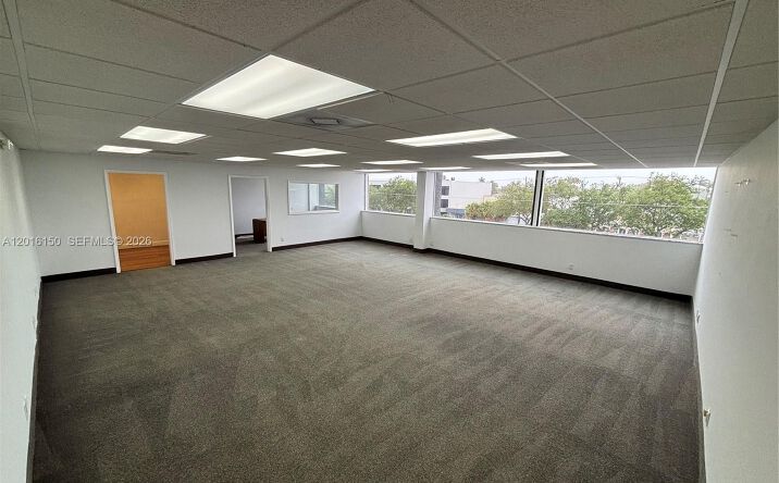 Pictures of Office property located at 2727 E Oakland Park Blvd # 305, Fort Lauderdale, FL 33306 for lease - image #1