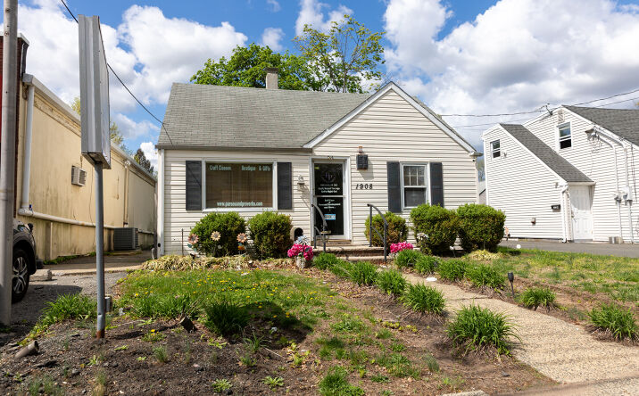 Pictures of Retail, Office, Special Purpose property located at 1908 Park Avenue, South Plainfield, NJ 07080 for lease - image #1