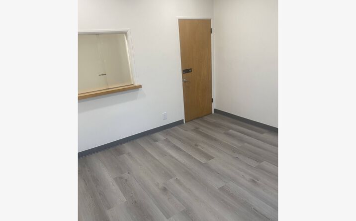 Pictures of Office, Special Purpose property located at 8833 Reseda Boulevard, Los Angeles, CA 91324 for lease - image #1