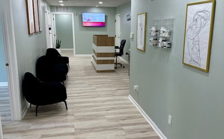 Pictures of Office property located at 4133 Whitney Avenue, Hamden, CT 06518 for lease - image #1