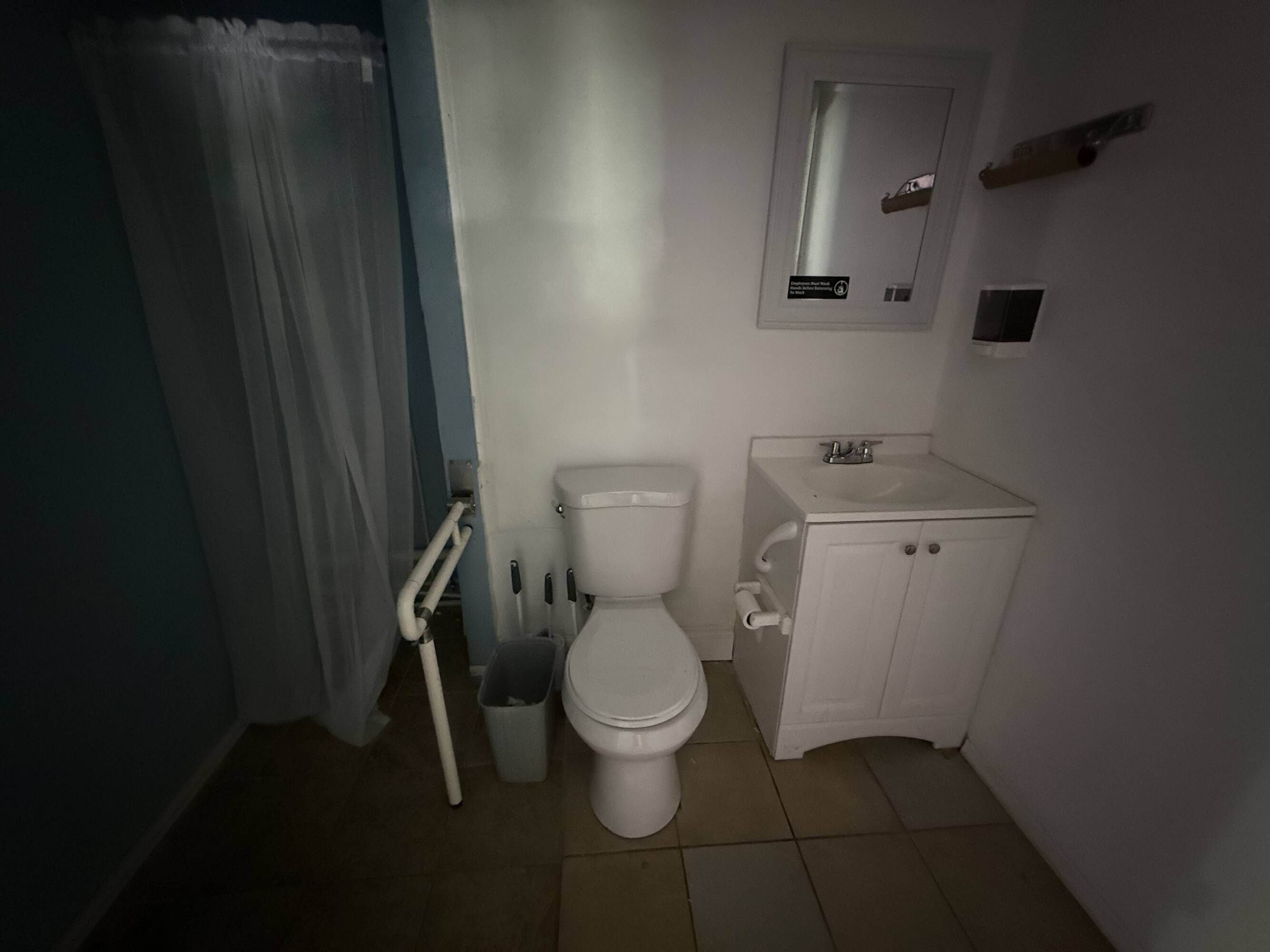 3526532