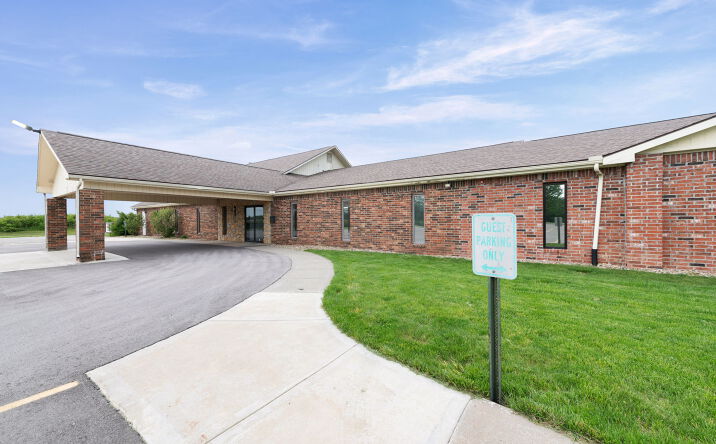 Pictures of Office, Special Purpose property located at 12320 Parallel Parkway, Kansas City, KS 66109 for lease - image #1