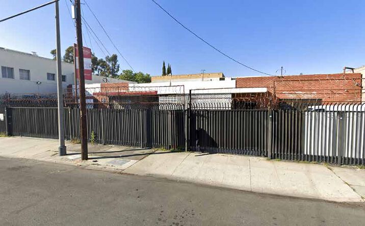 Pictures of Industrial property located at 233 W 33 Rd Street, Los Angeles, CA 90007 for lease - image #1