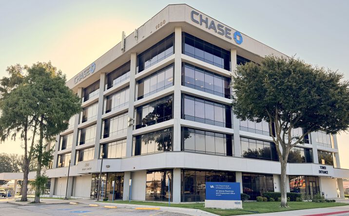 Pictures of Office property located at 1600 E PIONEER PKWY, ARLINGTON, TX 76010-0534 for lease - image #1