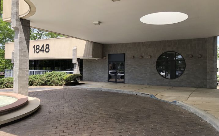 Pictures of Office property located at 1848 Charter Lane, Lancaster, PA 17601 for lease - image #1