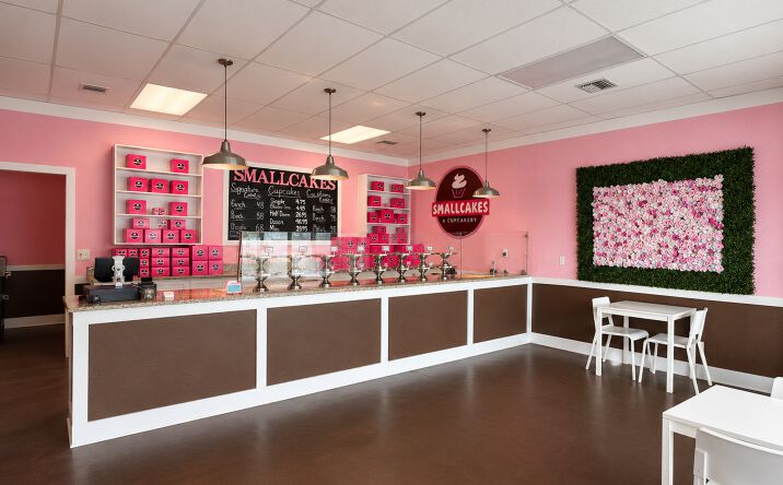 Pictures of Retail property located at 2562 West Indiantown Road, Jupiter, FL 33458 for lease - image #1