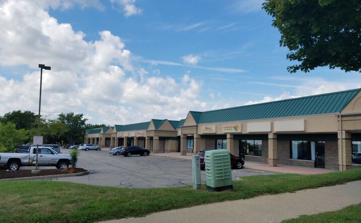 Pictures of Retail, Office property located at 2245 Independence Lane, Madison, WI 53704 for lease - image #1
