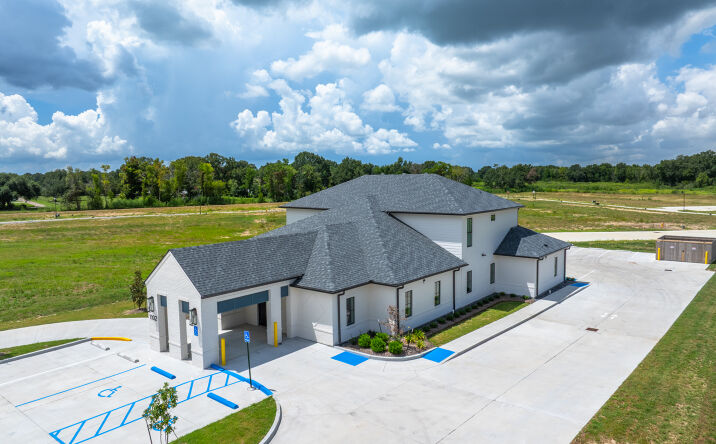 Pictures of Office property located at 1102 Apollo Road, Scott, LA 70583 for lease - image #1
