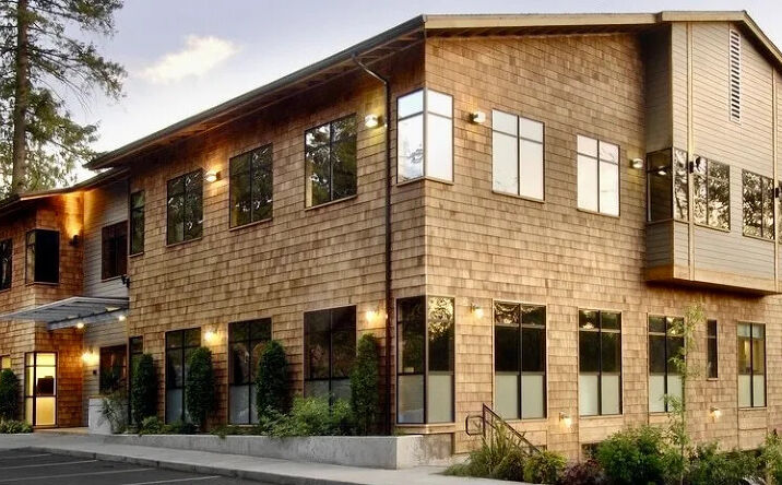 Pictures of Office property located at 19500 10th Ave NE, Poulsbo, WA 98370 for lease - image #1