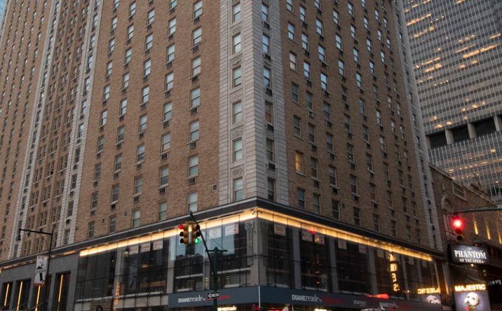 Pictures of Retail property located at 700 Eighth Avenue, New York City, NY 10036-0344 for lease - image #1