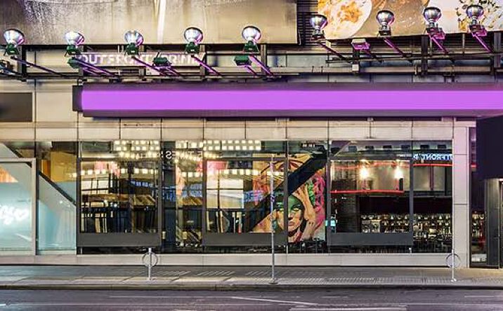 Pictures of Retail, Restaurant property located at 7 Times Square, New York, NY 10019 for lease - image #1