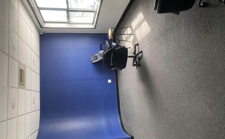 Pictures of Office, Retail property located at 393 Sunrise Highway 4, Hempstead, NY 11563 for lease - image #1