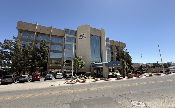 Pictures of Office property located at 1250 Cliff, 3C, El Paso, TX 79902 for lease - image #1