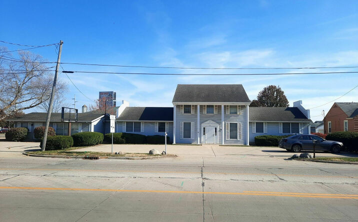 Pictures of Retail property located at 711 N. Earl Ave., Lafayette, IN 47904 for lease - image #1