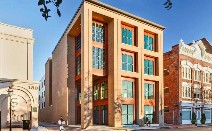 Pictures of Office property located at 174 Meeting St, Charleston, SC 29401 for lease - image #1